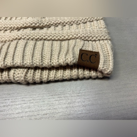 C.C Soft‎ Stretch Messy Bun Ponytail Beanie And C.C Mixed Color Boucle Scarf Set - Picture 3 of 10
